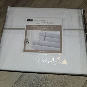 Bella Russo Brushed Microfiber Queen Sheet Set White ~ New in Package!